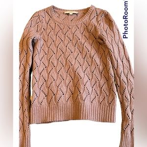 Preowned peachy pink , LOFT knitted sweater